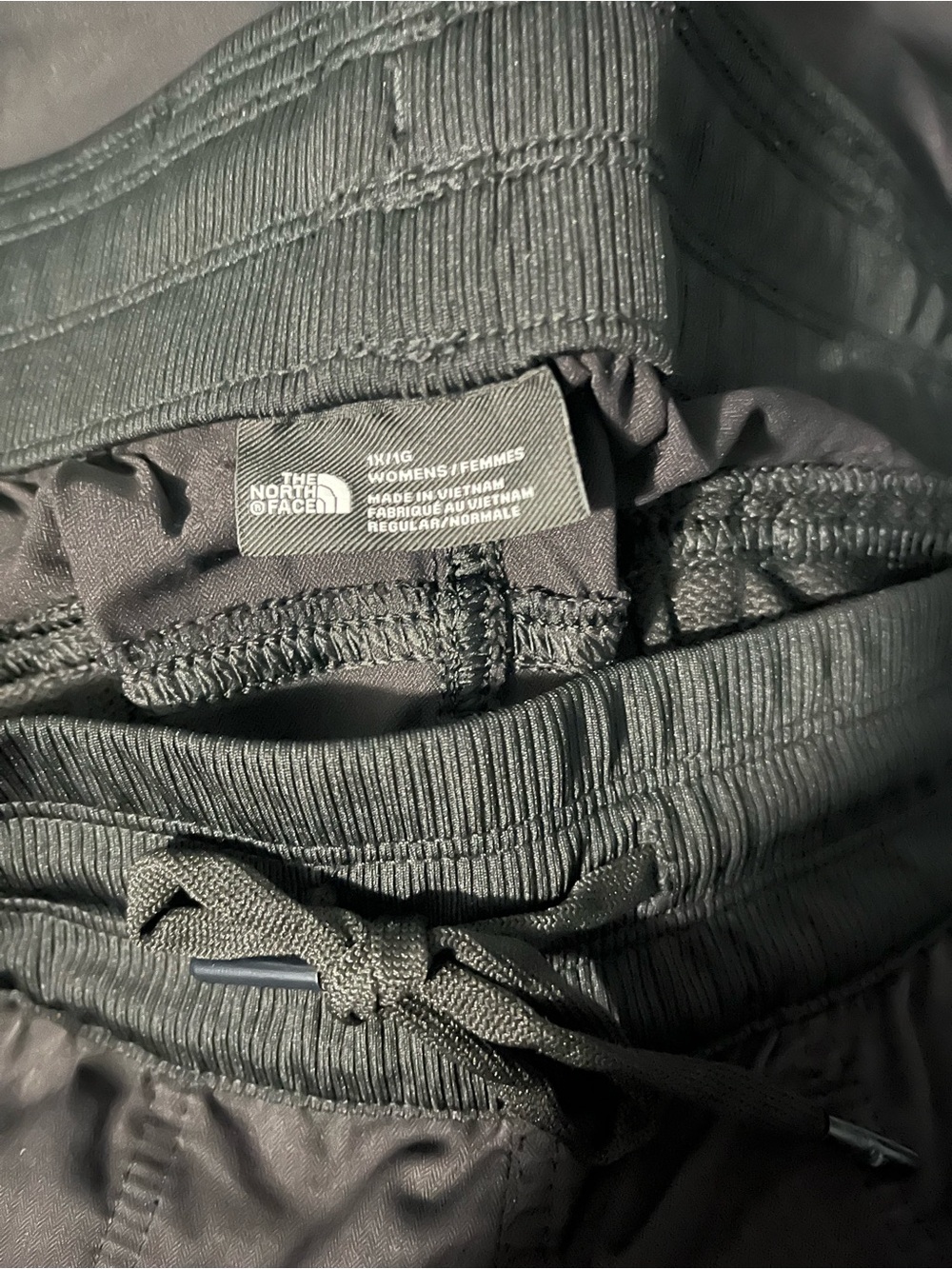 The North Face Black Men's Lightweight Jogger Pants - Picture 2 of 3